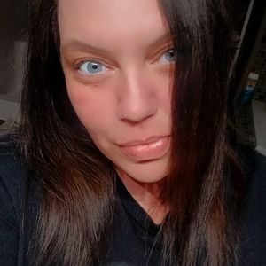 Meet your Posher, Tonya